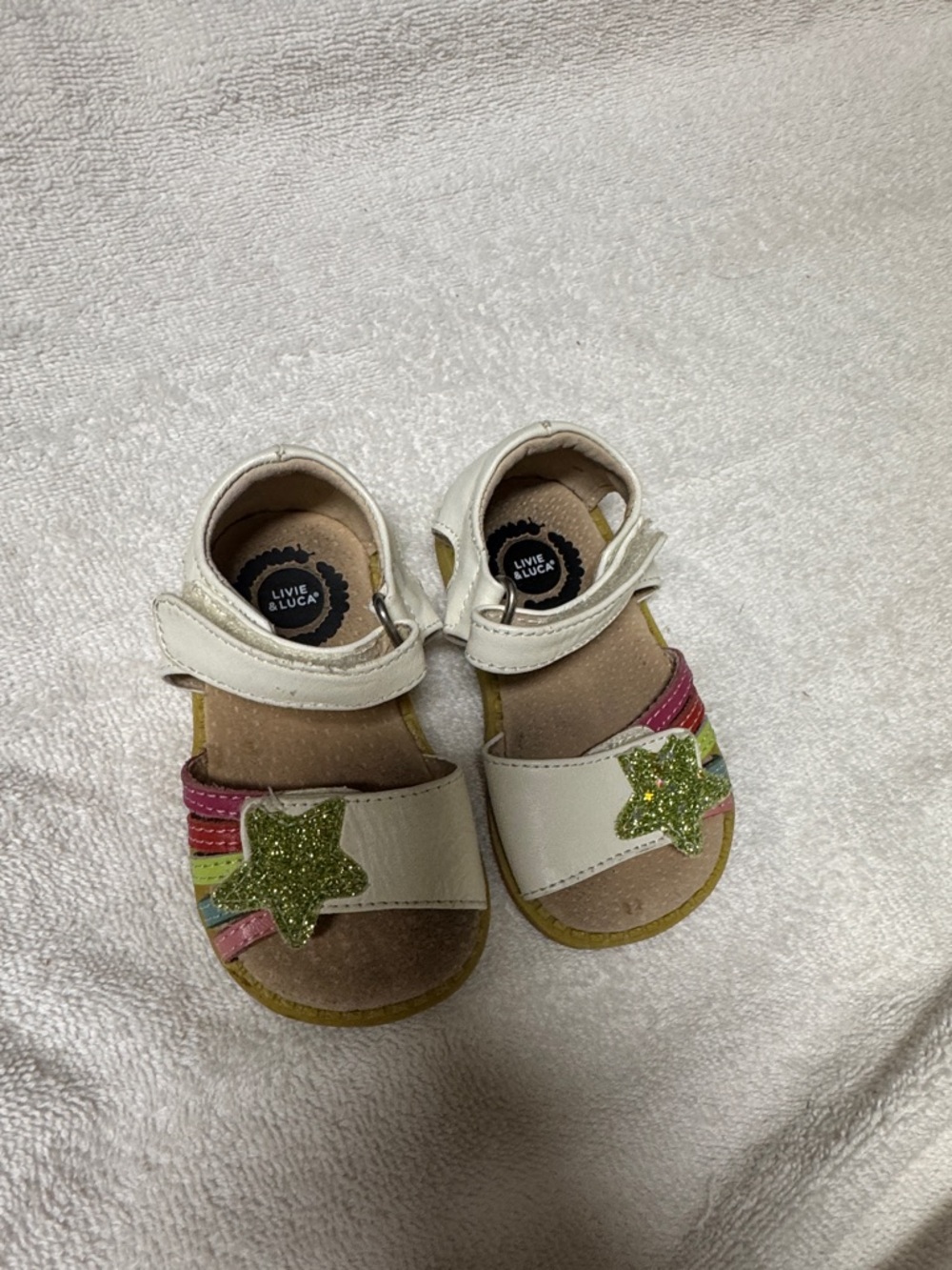 Livie & Luca White Sandals with Green Glitter Star Accent. Size 4